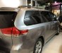 Toyota Sienna   2010 - Bán Toyota Sienna năm sản xuất 2010 chính chủ