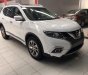 Nissan X trail SV Luxury 2018 - Cần bán xe Nissan X trail SV Luxury năm 2018, màu trắng