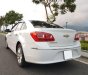 Chevrolet Cruze 1.6MT 2016 - Bán ô tô Chevrolet Cruze 1.6MT sản xuất năm 2016, màu trắng xe gia đình