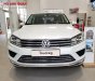 Volkswagen Touareg 2016 - Bán Volkswagen Touareg màu trắng, hỗ trợ trả góp 90%, hỗ trợ 50% phí trước bạ, Hotline 090.898.8862