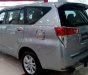 Toyota Innova 2018 - Bán ô tô Toyota Innova năm sản xuất 2018, màu bạc số sàn, giá 718tr