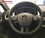 Volkswagen Touareg 2016 - Bán Volkswagen Touareg màu trắng, hỗ trợ trả góp 90%, hỗ trợ 50% phí trước bạ, Hotline 090.898.8862