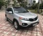 Kia Sorento 2010 - Cần bán Kia Sorento năm 2010, màu bạc, xe nhập số tự động, giá 655tr