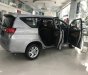 Toyota Innova   E 2018 - Bán xe Toyota Innova E, màu bạc