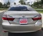 Toyota Camry 2.0 E 2017 - Tiết kiệm ngay 200 triệu khi mua Camry 2.0E mới chạy 8.000 km, còn thơm mùi mới