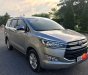 Toyota Innova  2.0E 2016 - Cần bán xe Toyota Innova sản xuất năm 2016, màu bạc số sàn