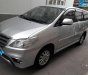 Toyota Innova E 2014 - Bán xe Toyota Innova E năm sản xuất 2014, màu bạc