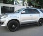 Toyota Fortuner  G   2016 - Cần bán Toyota Fortuner G đời 2016, màu bạc số sàn