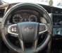 Toyota Innova  E 2016 - Cần bán lại xe Toyota Innova đời 2016, xe gia đình, 680tr