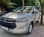 Toyota Innova 2.0E 2016 - Cần bán xe Toyota Innova 2.0E sản xuất 2016, màu bạc như mới