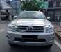 Toyota Fortuner V 2010 - Cần bán xe Toyota Fortuner đời 2010, số tự động, máy xăng 2 cầu