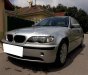 BMW 3 Series 318i   2005 - Cần tiền bán gấp BMW 318i, sản xuất 2005, màu bạc, nhà ít sử dụng