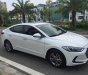 Hyundai Elantra 1.6AT 2017 - Bán ô tô Hyundai Elantra 1.6AT sản xuất 2017, màu trắng