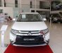 Mitsubishi Outlander 2018 - Cần bán xe Mitsubishi Outlander STD đời 2018, màu trắng, hỗ trợ trả góp 80% giá trị xe