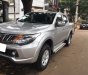 Mitsubishi Triton 2.5MT 2016 - Bán gấp xe Mitsubishi Triton 2016, số sàn, màu bạc