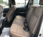Toyota Hilux 2.4 E 4x2 AT 2018 - Cần bán Toyota Hilux sản xuất 2018 màu trắng, giá 695 triệu, xe nhập