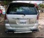 Toyota Innova 2011 - Bán Toyota Innova năm 2011, màu bạc xe gia đình