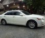 Toyota Camry LE 2008 - Gia đình em bán Camry LE 2008 trắng tự động