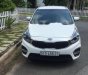 Kia Rondo   2.0MT 2017 - Cần bán gấp Kia Rondo 2.0MT sản xuất năm 2017, màu trắng