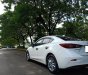 Mazda 3 2017 - Bán xe Mazda 3 đời 2017 màu trắng, giá 640 triệu, sơn zin cả xe