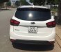 Kia Rondo   2.0MT 2017 - Cần bán gấp Kia Rondo 2.0MT sản xuất năm 2017, màu trắng