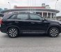 Kia Sorento 2016 - Bán Kia Sorento sản xuất năm 2016, màu đen