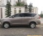 Toyota Innova 2017 - Cần bán lại xe Toyota Innova đời 2017, màu nâu