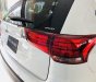 Mitsubishi Outlander  2.4L CVT Pre 2018 - Bán ô tô Mitsubishi Outlander 2.4L CVT Pre sản xuất 2018, màu trắng, mới 100%