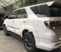 Toyota Fortuner  TRD  2016 - Cần bán gấp Toyota Fortuner TRD đời 2016, màu trắng số tự động
