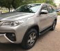 Toyota Fortuner 2.4G 4x2 MT 2017 - Cần bán gấp Toyota Fortuner 2.4G 4x2 MT năm sản xuất 2017, màu bạc 