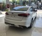 Kia Cerato  1.6L MT 2018 - Cần bán xe Kia Cerato 1.6L MT năm sản xuất 2018, màu trắng số sàn, 535tr