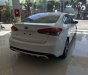 Kia Cerato  1.6L MT 2018 - Cần bán xe Kia Cerato 1.6L MT năm sản xuất 2018, màu trắng số sàn, 535tr