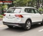 Volkswagen Tiguan Allspace 2018 - Bán Tiguan Allspace 2018 màu trắng - Lô xe tháng 10, thủ tục nhanh gọn, nhận xe ngay trong tháng/ Hotline: 090.898.8862