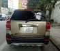 Chevrolet Captiva Revv 2.4 2016 - Gia đình bán Chevrolet Captiva Revv 2.4 sản xuất năm 2016, màu vàng cát