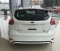 Ford Focus S Sport 2018 - Bán ô tô Ford Focus S Sport sản xuất năm 2018, màu trắng, giá tốt - LH: 0941921742