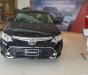 Toyota Camry 2.0E 2018 - Cần bán xe Toyota Camry 2.0E năm 2018, màu nâu