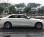 Mercedes-Benz E class E200 2017 - Bán Mercedes E200 đời 2017, màu trắng xe gia đình