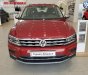 Volkswagen Tiguan Allspace 2018 - SUV 7 chỗ Tiguan Allspace màu đỏ giao ngay - nhập khẩu chính hãng Volkswagen, Hotline 090.898.8862
