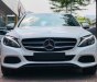 Mercedes-Benz C class  2.0 AT  2018 - Cần bán lại xe cũ Mercedes 2.0 AT đời 2018, màu trắng