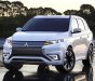 Mitsubishi Outlander 2.0 CVT 2018 - Mitsubishi Outlander 2018, bản nâng cấp cửa gió, có xe giao ngay, LH: 0985.598.257