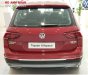 Volkswagen Tiguan Allspace 2018 - SUV 7 chỗ Tiguan Allspace màu đỏ giao ngay - nhập khẩu chính hãng Volkswagen, Hotline 090.898.8862