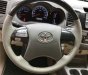 Toyota Fortuner 2012 - Cần bán lại xe Toyota Fortuner sản xuất 2012, màu bạc xe gia đình
