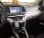 Hyundai Elantra   2017 - Cần bán Hyundai Elantra năm 2017, màu trắng, xe nhà chạy kỹ full option