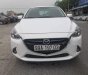 Mazda 2   2016 - Bán ô tô Mazda 2 2016, màu trắng số tự động