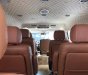 Toyota Hiace   2011 - Cần bán gấp Toyota Hiace năm sản xuất 2011, màu bạc