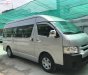 Toyota Hiace 2014 - Bán xe Toyota Hiace đời 2014, màu bạc, xe nhập, 700tr