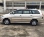 Toyota Innova 2.0E 2012 - Bán xe Toyota Innova 2.0E 2012, màu vàng, form mới, giá tốt