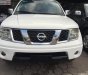 Nissan Navara LE 2011 - Cần bán gấp Nissan Navara LE năm sản xuất 2011, màu trắng, xe nhập chính chủ, giá tốt