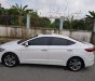 Hyundai Elantra 2.0 2016 - Bán Hyundai Elantra 2.0 2016, màu trắng, giá 635tr