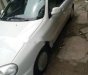 Daewoo Lanos    2004 - Cần bán xe cũ Daewoo Lanos sản xuất 2004, màu trắng, 110tr